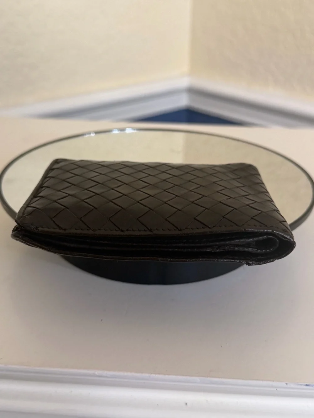 Bottega Veneta Men's Intrecciato Woven Leather Bifold Wallet Dark Brown